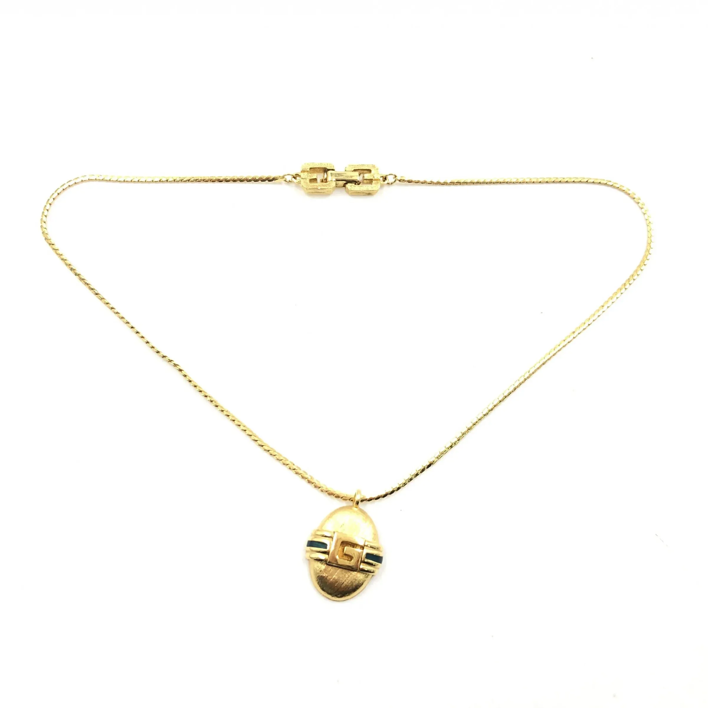 Pendant Necklace