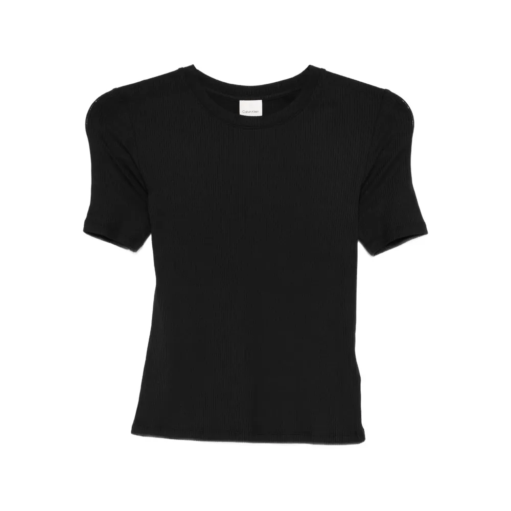 Short-sleeve T-shirt